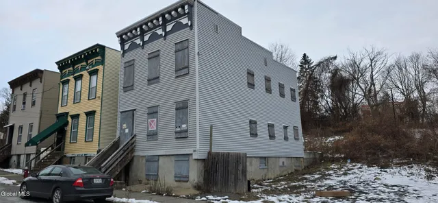 $119,000 | 265 Elk Street, Albany, NY 12206