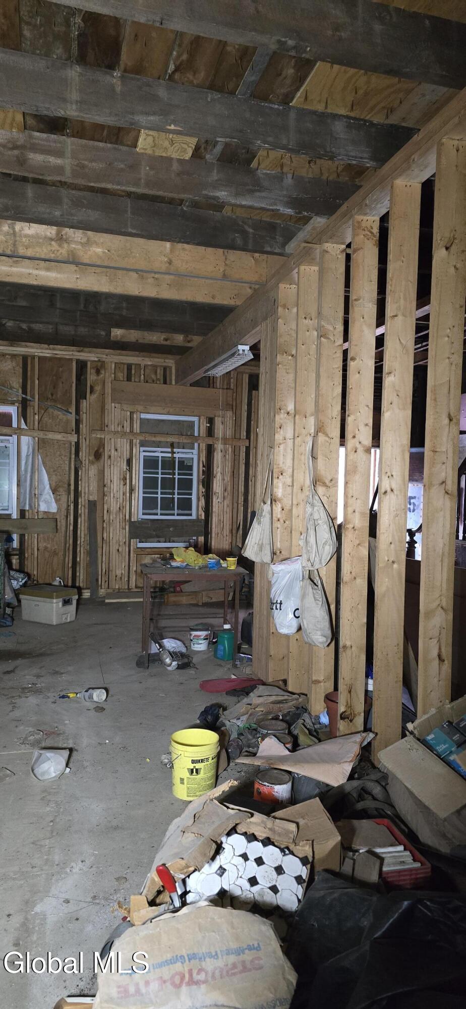 265 Elk Street Albany, NY 12206 - Photo 13 of 25 20251220_145033