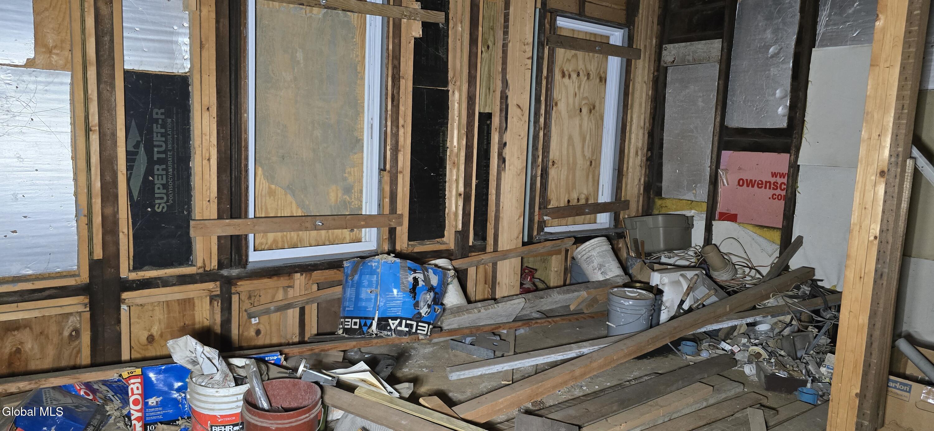 265 Elk Street Albany, NY 12206 - Photo 20 of 25 20251220_145608