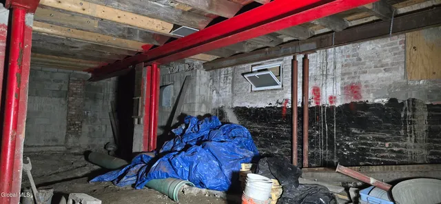 $119,000 | 265 Elk Street, Albany, NY 12206