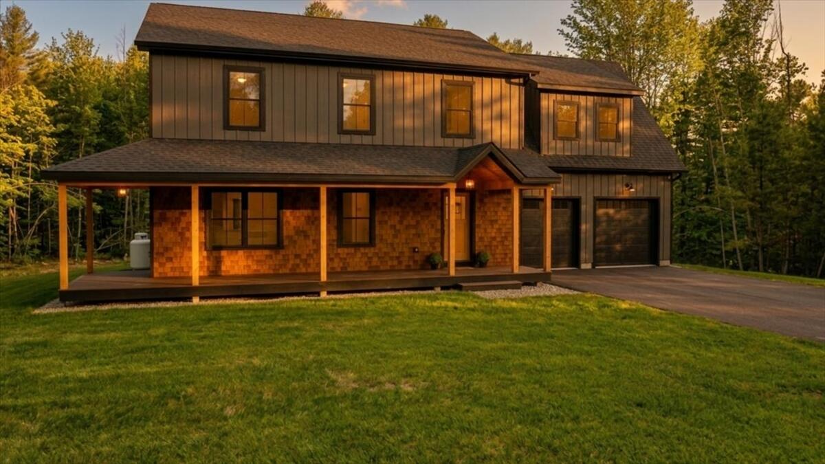 321 Pownal Road Freeport, ME 04032 - Photo 11 of 114 008-2026-04-07_Heather Roy_321 Pownal Rd