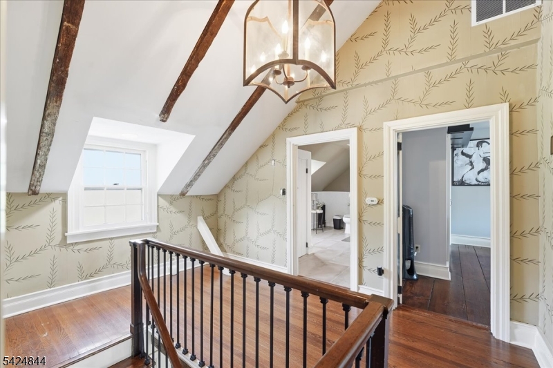 2020 Washington Valley Road Bridgewater, NJ 08836 - Photo 26 of 46