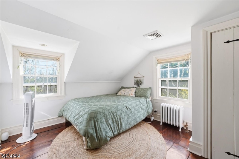 2020 Washington Valley Road Bridgewater, NJ 08836 - Photo 27 of 46