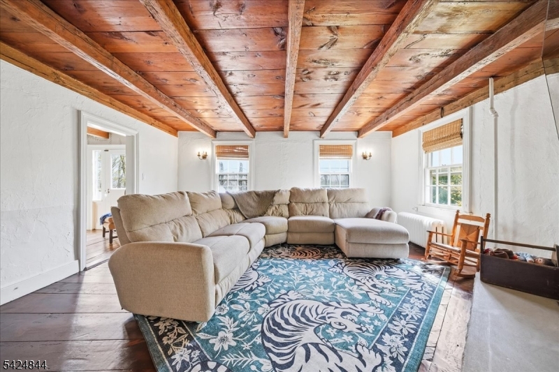 2020 Washington Valley Road Bridgewater, NJ 08836 - Photo 3 of 46