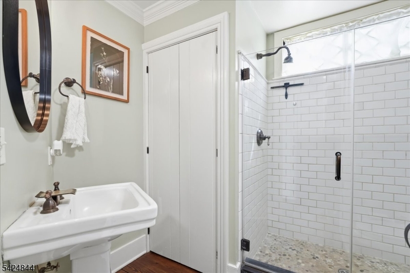2020 Washington Valley Road Bridgewater, NJ 08836 - Photo 32 of 46