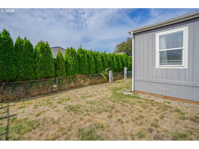 $62,400 | 300 Southwest 7th Avenue, Unit 211, Battle Ground, WA 98604