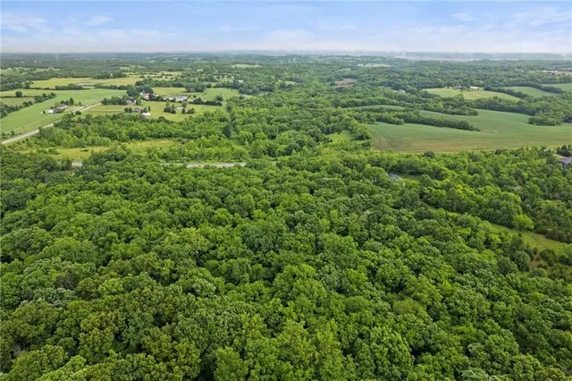 $194,500 | 11315 Hollingsworth Road, Kansas City, KS 66109