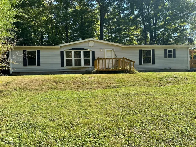 $269,900 | 9850 West Reeves Road, Spencer, IN 47460