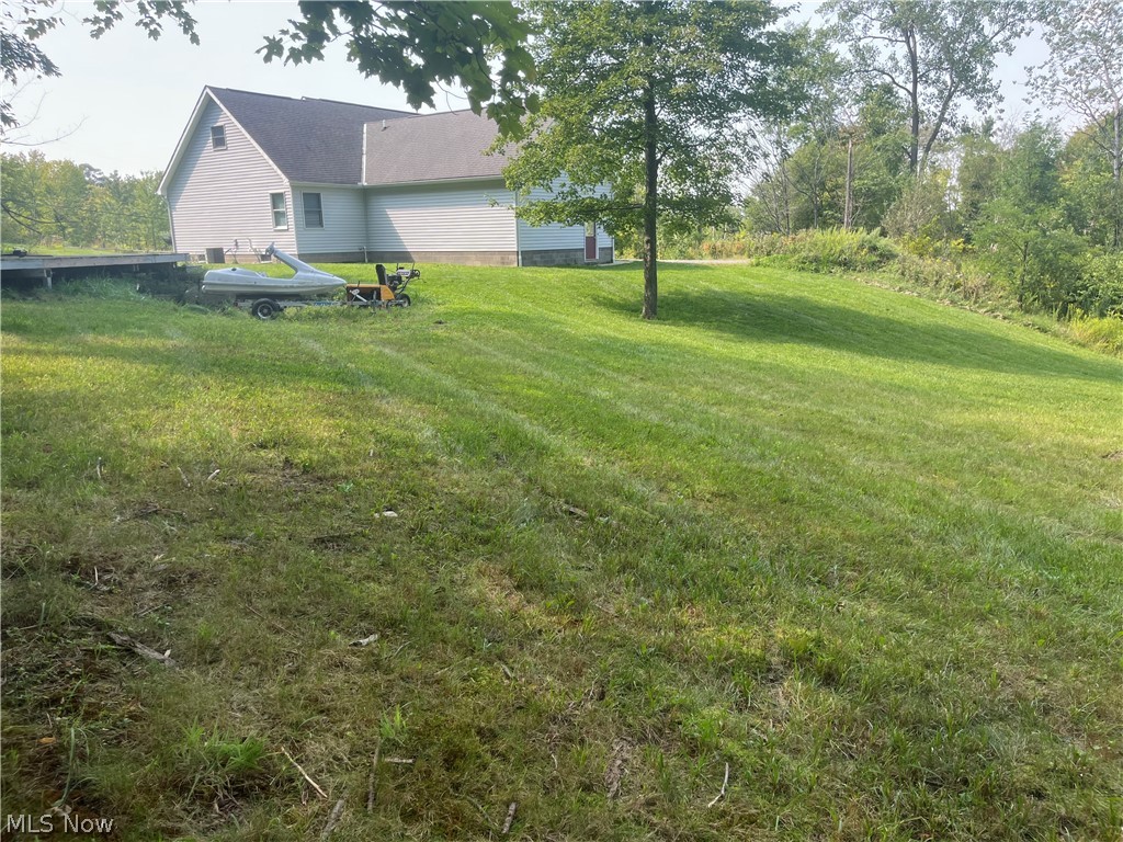 9449 Old State Road Chardon, OH 44024 - Photo 4 of 39 Gallery Image 4
