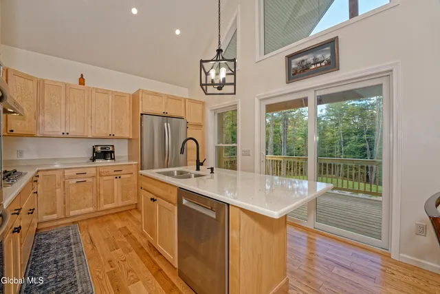 $649,900 | 517 Madonna Lake Road, Grafton, NY 12052