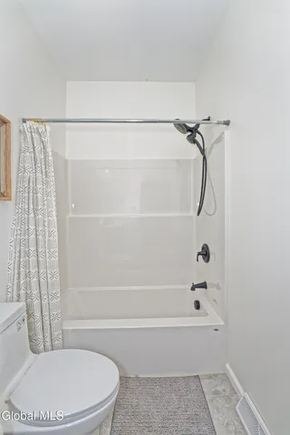 $649,900 | 517 Madonna Lake Road, Grafton, NY 12052