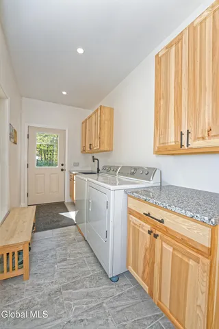 $649,900 | 517 Madonna Lake Road, Grafton, NY 12052