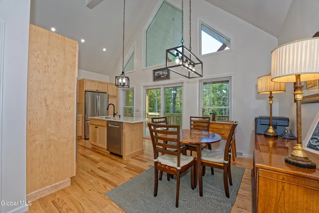 $649,900 | 517 Madonna Lake Road, Grafton, NY 12052