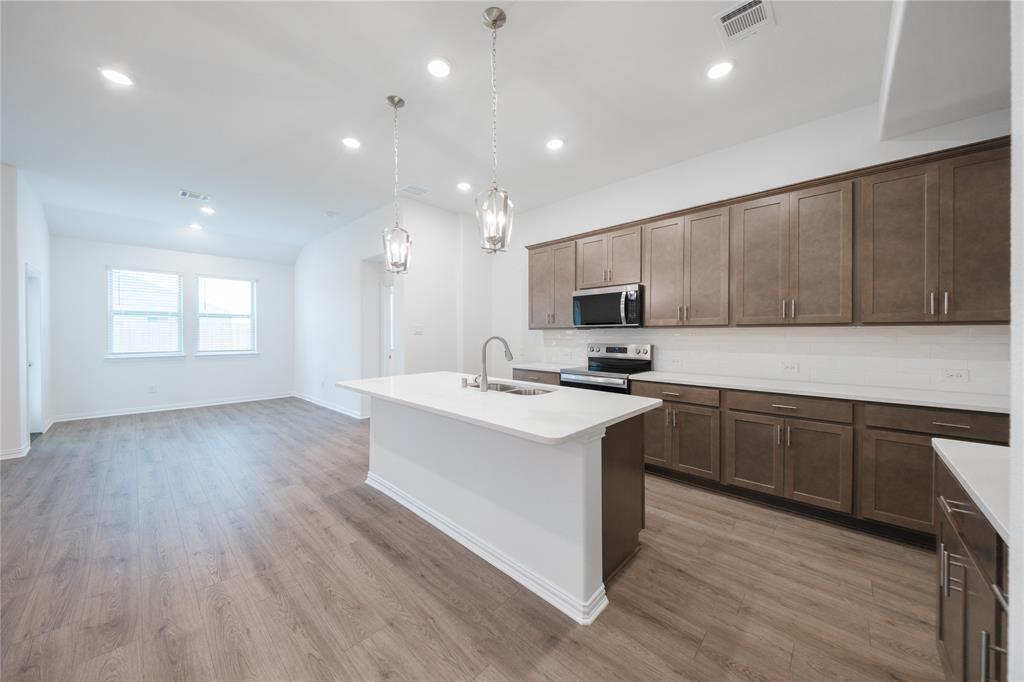 2501 Freeman Street Anna, TX 75409 - Photo 2 of 32 Kitchen