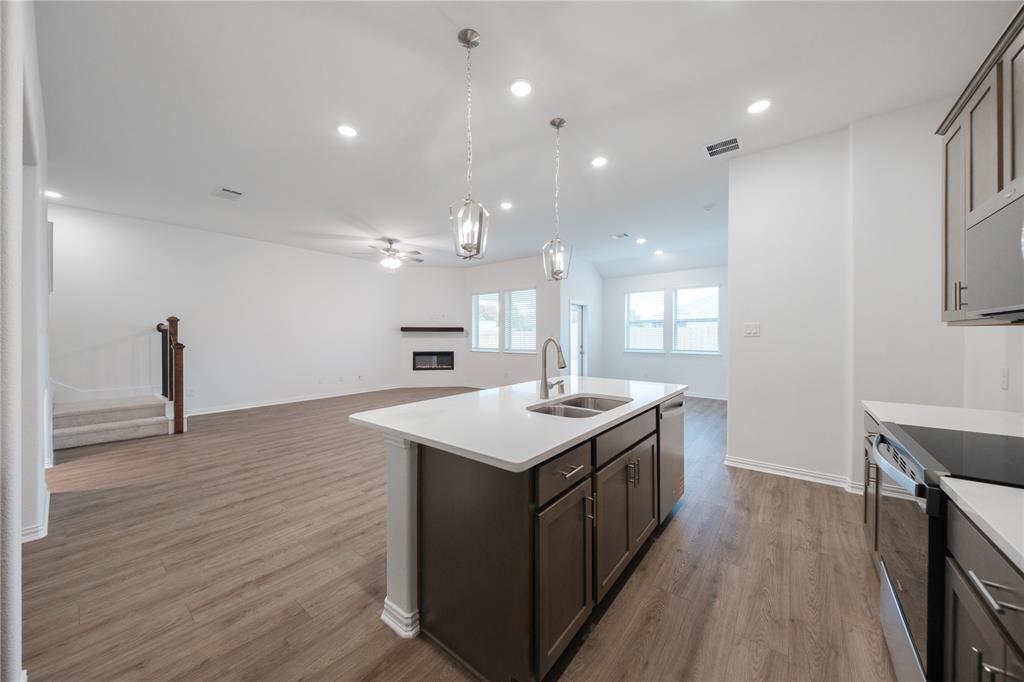 2501 Freeman Street Anna, TX 75409 - Photo 4 of 32 Kitchen
