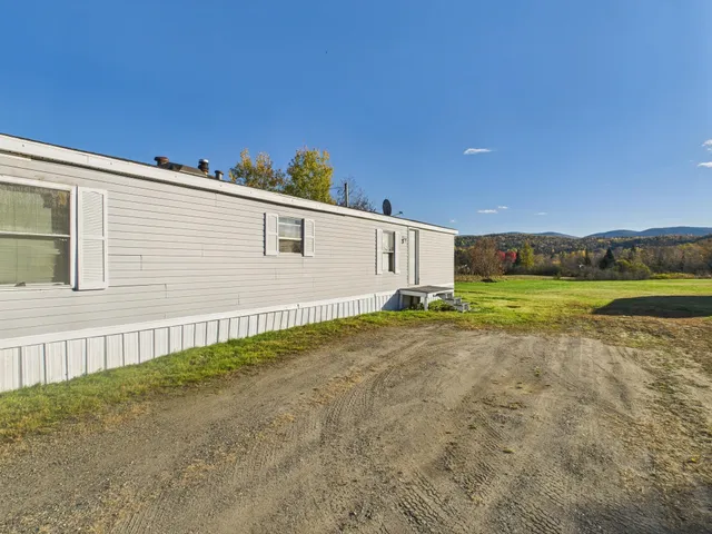 $89,000 | 54 Edwards Street, Colebrook, NH 03576