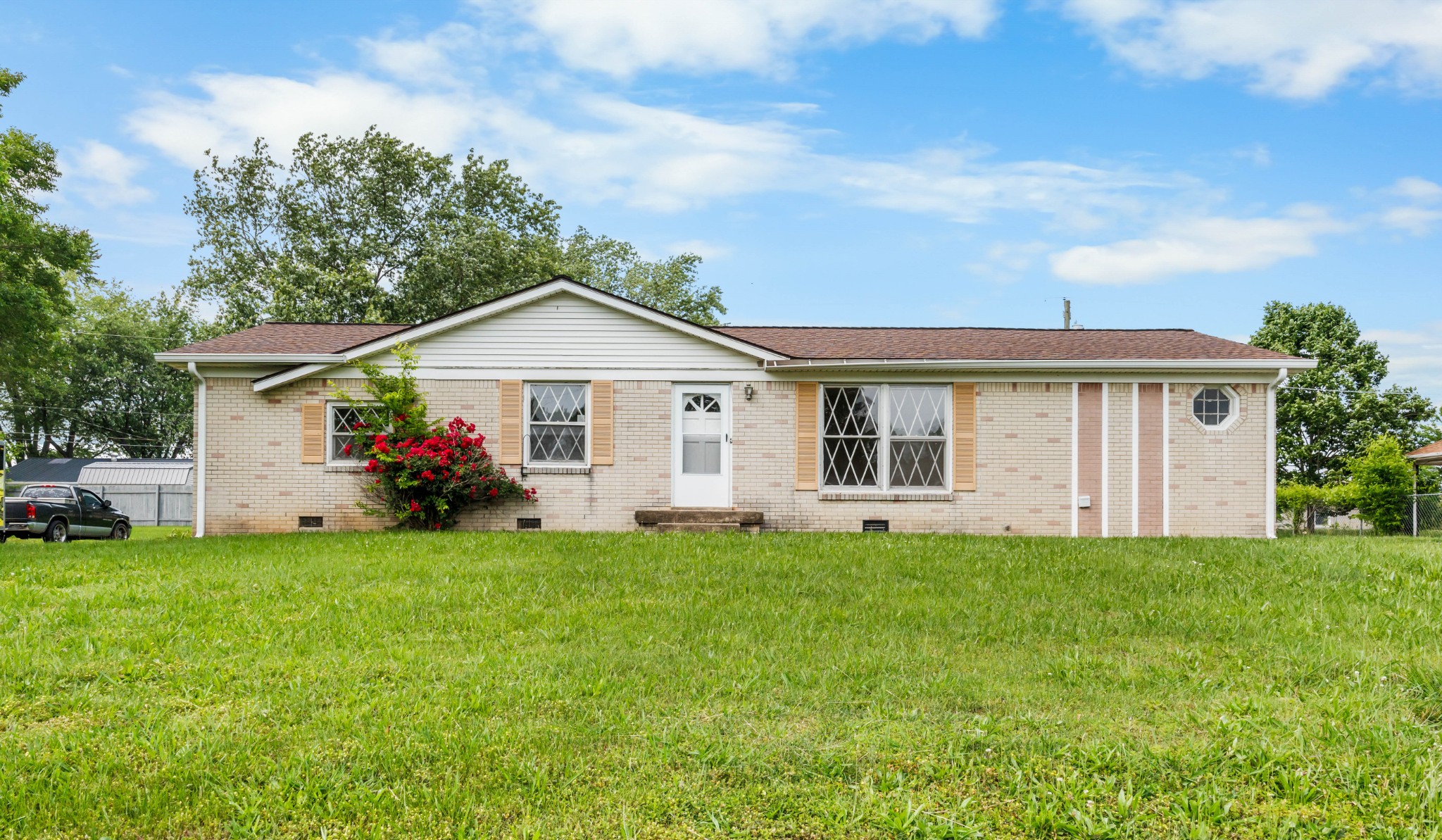 209 Orchard Road Clarksville, TN 37042 - Photo 1 of 32 Gallery Image 1