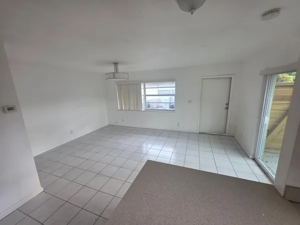 $1,500 | 3103 Northwest 3rd Avenue, Pompano Beach, FL 33064