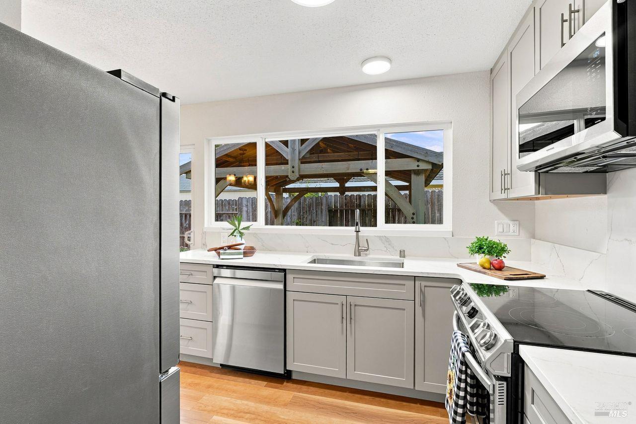 1544 Frederick Street Santa Rosa, CA 95401 - Photo 25 of 39 Gallery Image 25