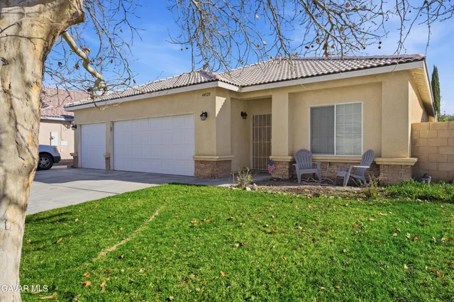 $490,000 | 44128 Westridge Drive, Lancaster, CA 93536