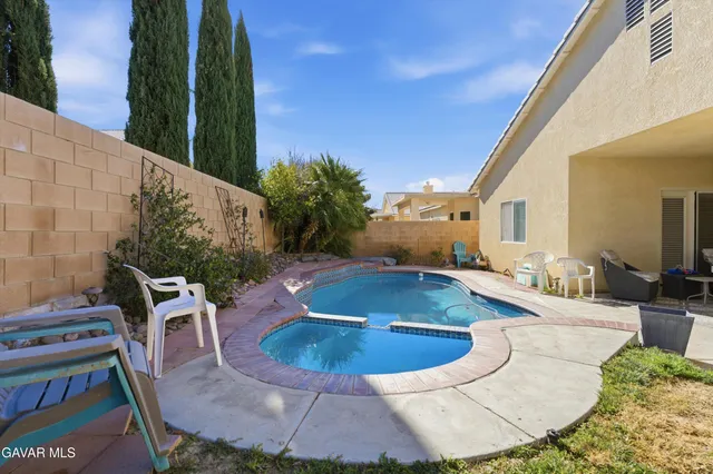 $490,000 | 44128 Westridge Drive, Lancaster, CA 93536