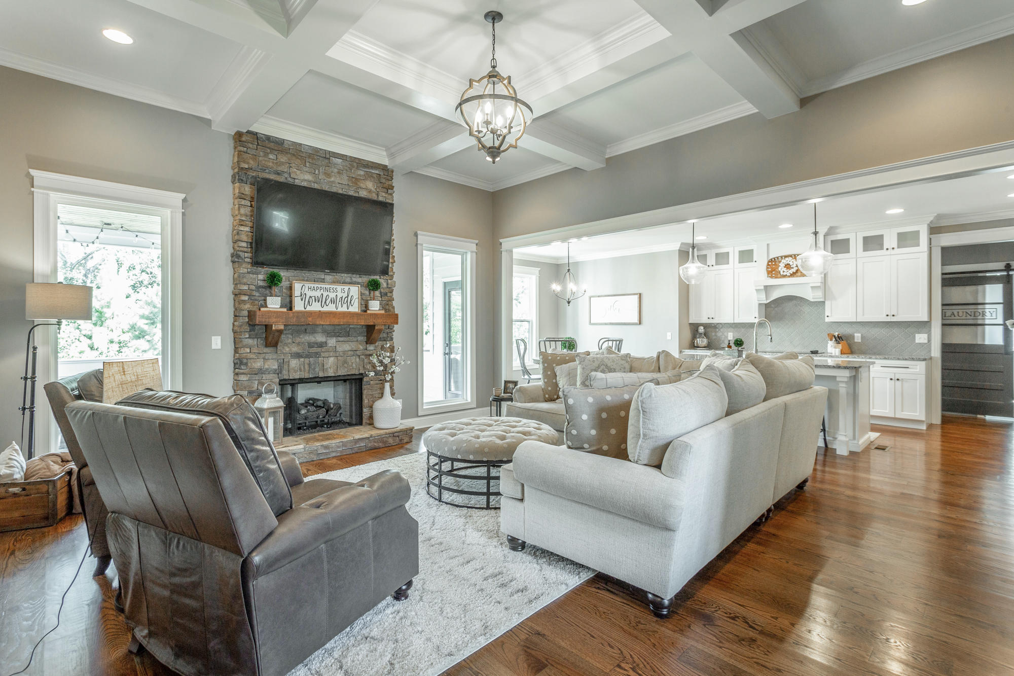 715 Live Oak Road Ringgold, GA 30736 - Photo 2 of 66 Living room