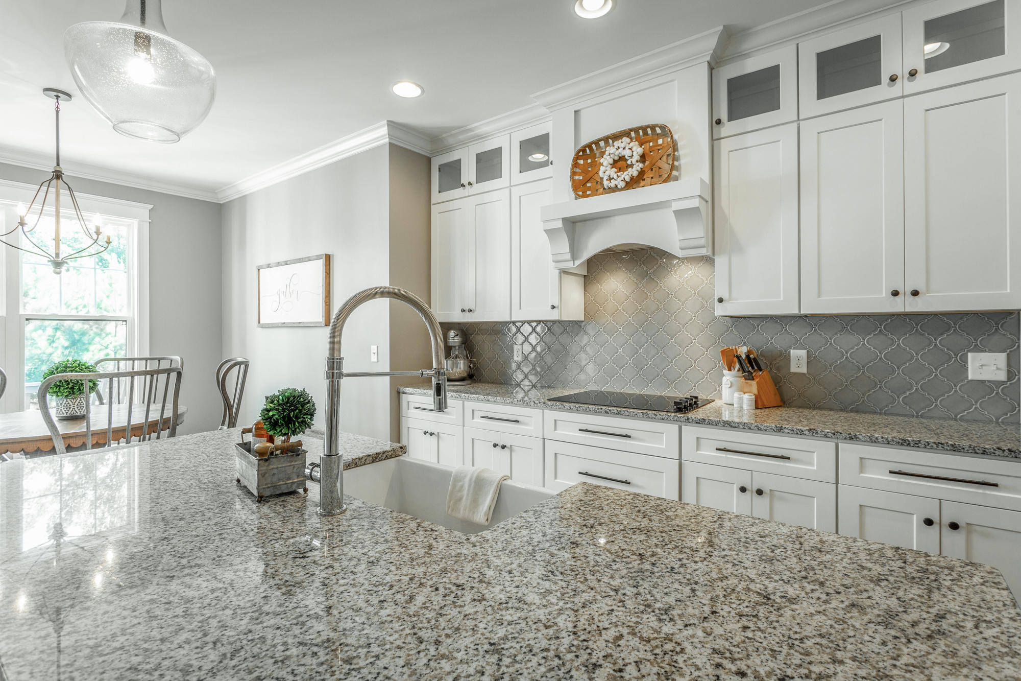 715 Live Oak Road Ringgold, GA 30736 - Photo 12 of 66 Kitchen/Island