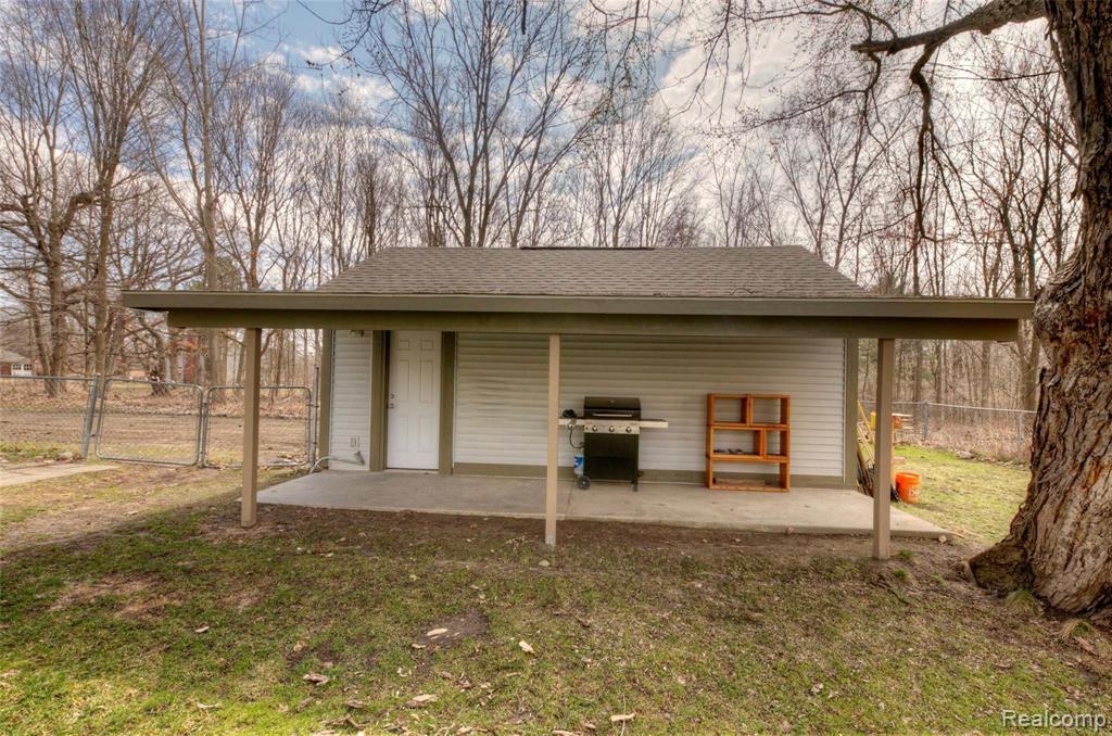 7139 Mabley Hill Road Fenton, MI 48430 - Photo 29 of 35