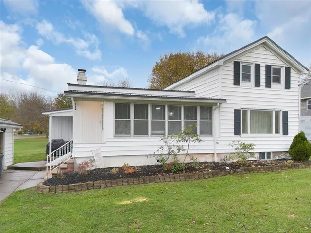 $199,900 | 182 Lock Street, Galen, NY 14433