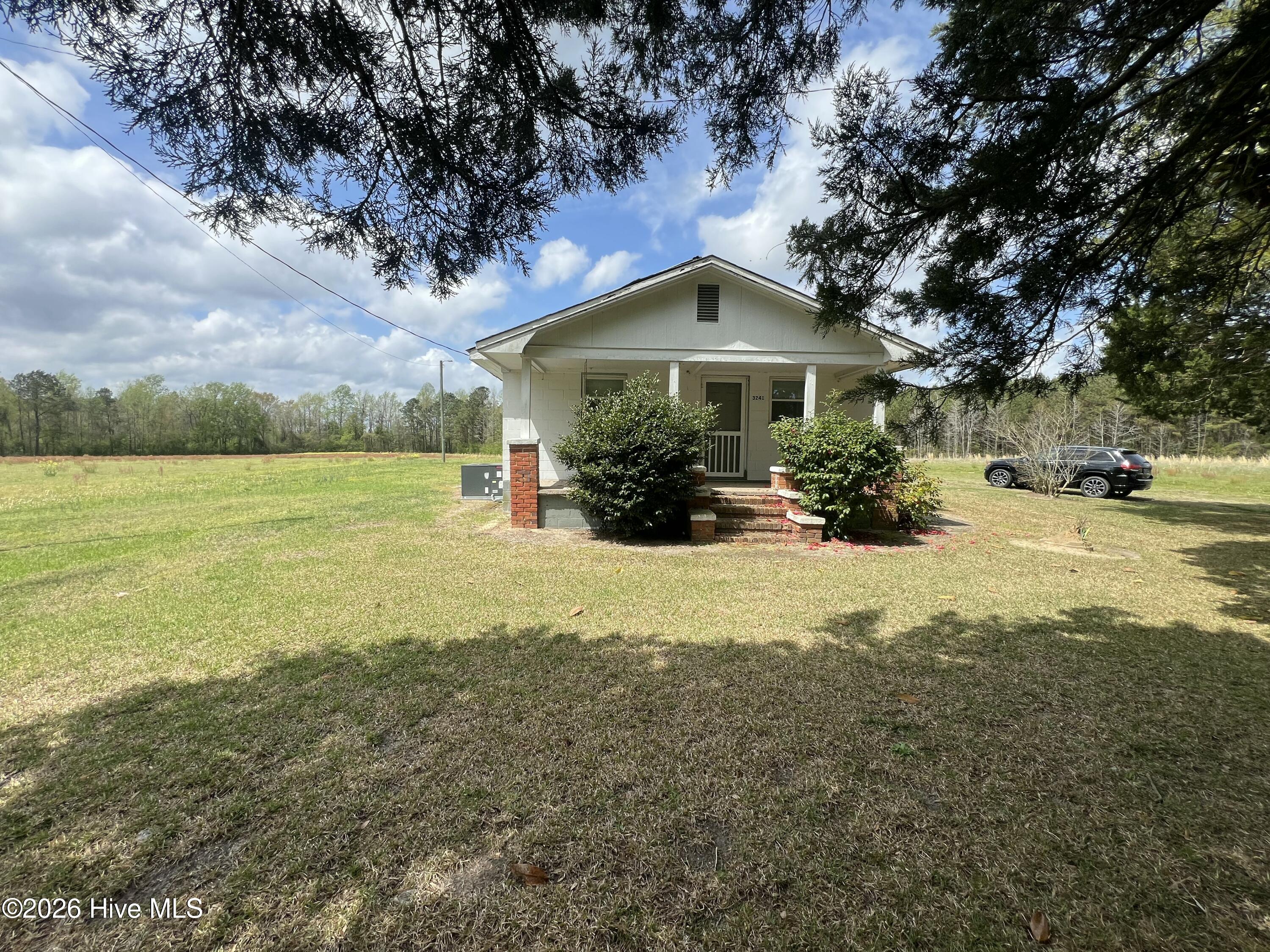 3241 General Howe Road Riegelwood, NC 28456 - Photo 3 of 28 Gallery Image 3