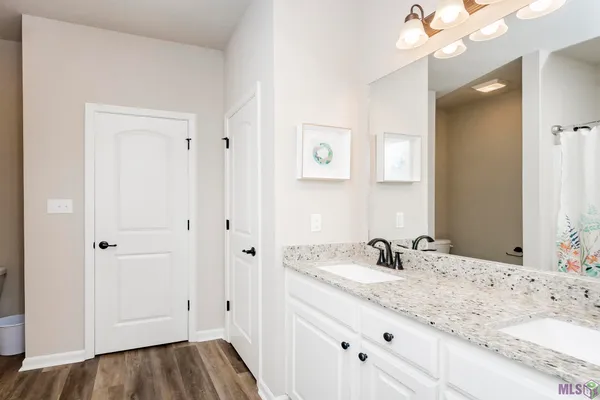 $2,250 | 2800 South Roth Avenue, Gonzales, LA 70737