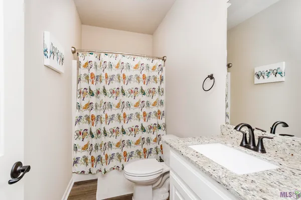 $2,250 | 2800 South Roth Avenue, Gonzales, LA 70737