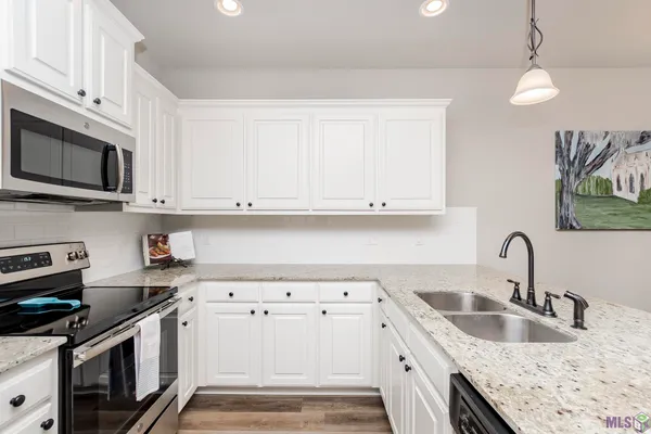 $2,250 | 2800 South Roth Avenue, Gonzales, LA 70737