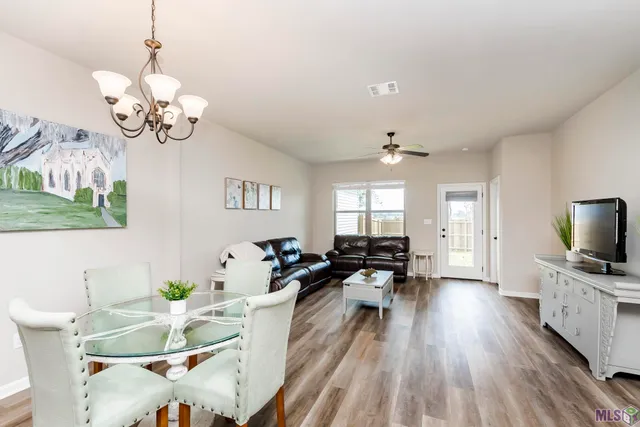 $2,000 | 2800 South Roth Avenue, Gonzales, LA 70737