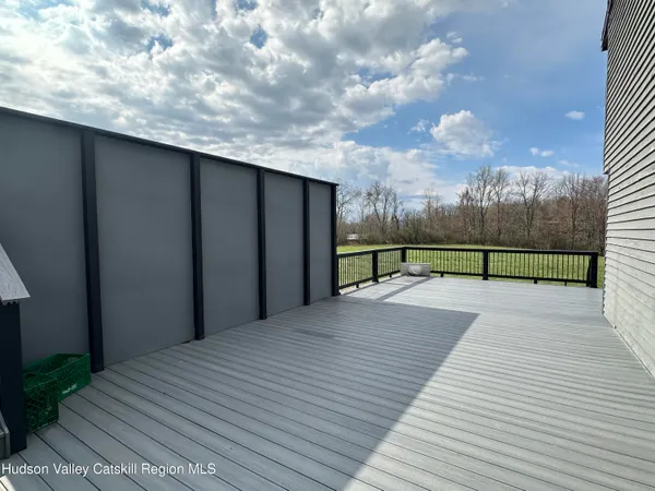 $459,000 | 90 Ingalside Road, Greenville, NY 12083