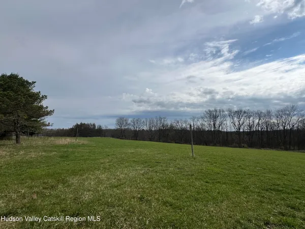 $459,000 | 90 Ingalside Road, Greenville, NY 12083