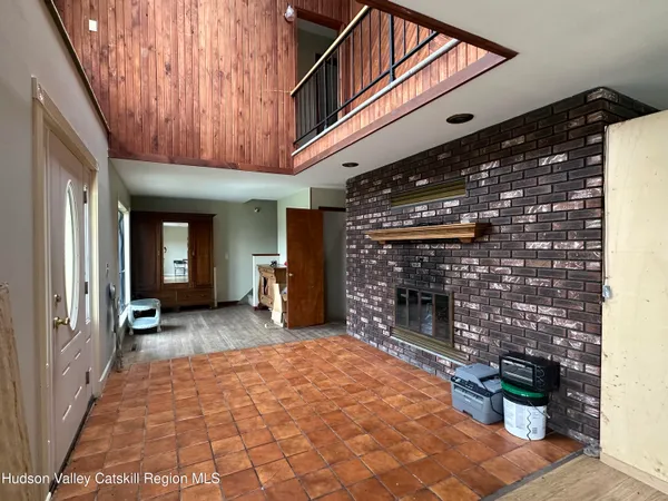 $459,000 | 90 Ingalside Road, Greenville, NY 12083