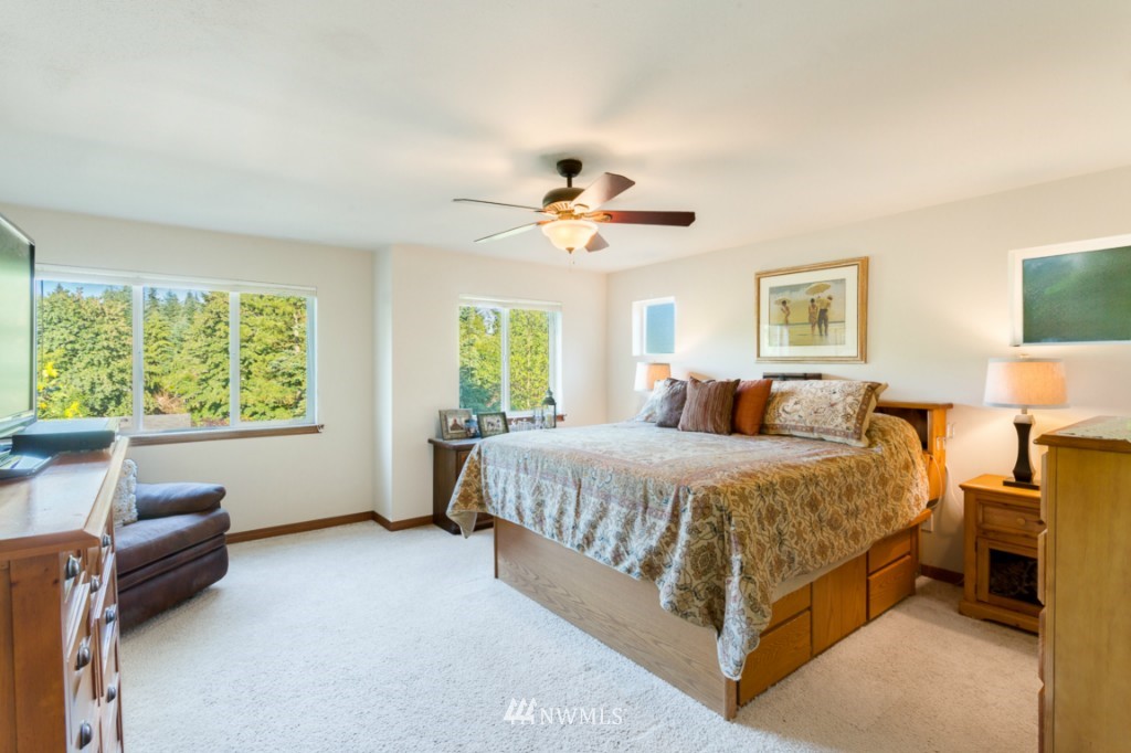 17829 20th Avenue Southeast Bothell, WA 98012 - Photo 12 of 25