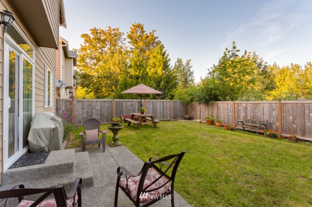 17829 20th Avenue Southeast Bothell, WA 98012 - Photo 3 of 25