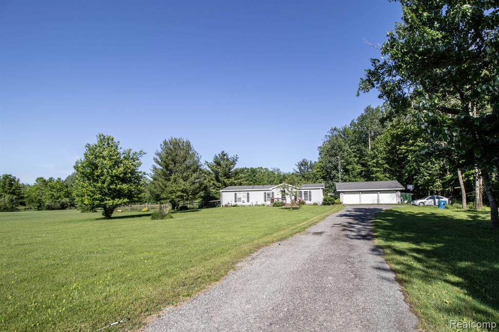 9356 Nichols Road Montrose, MI 48457 - Photo 47 of 51
