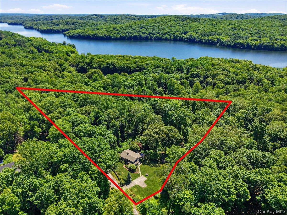 235 Boone Road Yorktown Heights, NY 10598 - Photo 32 of 35