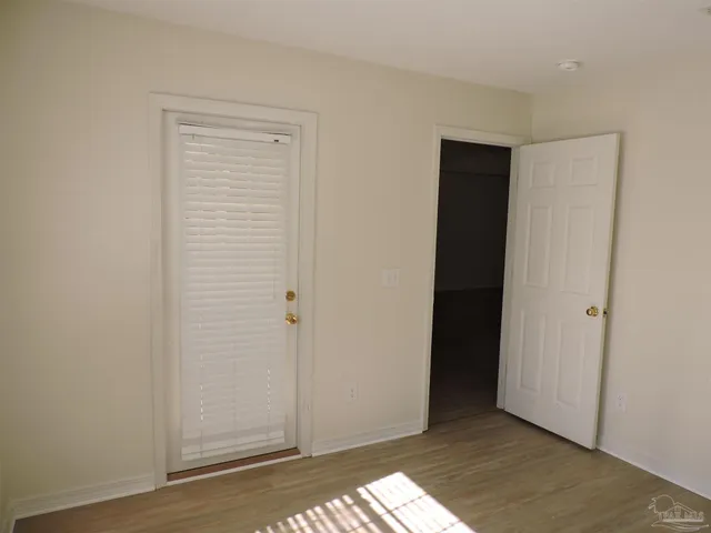 $1,895 | 6837 Fort Deposit Drive, Pensacola, FL 32526