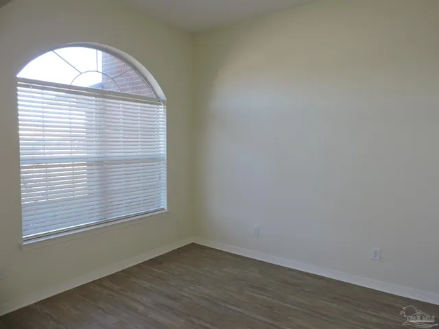 $1,895 | 6837 Fort Deposit Drive, Pensacola, FL 32526