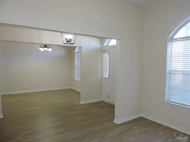 $1,895 | 6837 Fort Deposit Drive, Pensacola, FL 32526