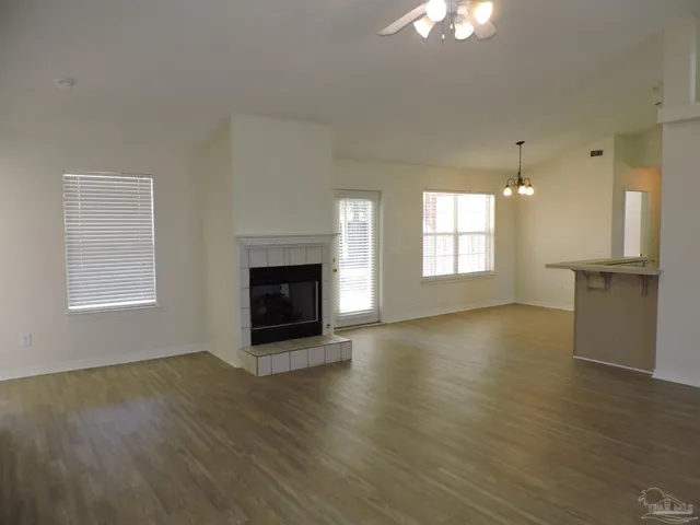 $1,895 | 6837 Fort Deposit Drive, Pensacola, FL 32526
