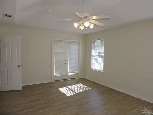 $1,895 | 6837 Fort Deposit Drive, Pensacola, FL 32526