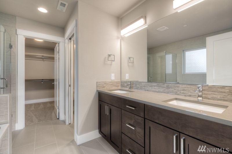 938 223rd Street Southeast, Unit 18S Bothell, WA 98021 - Photo 13 of 23