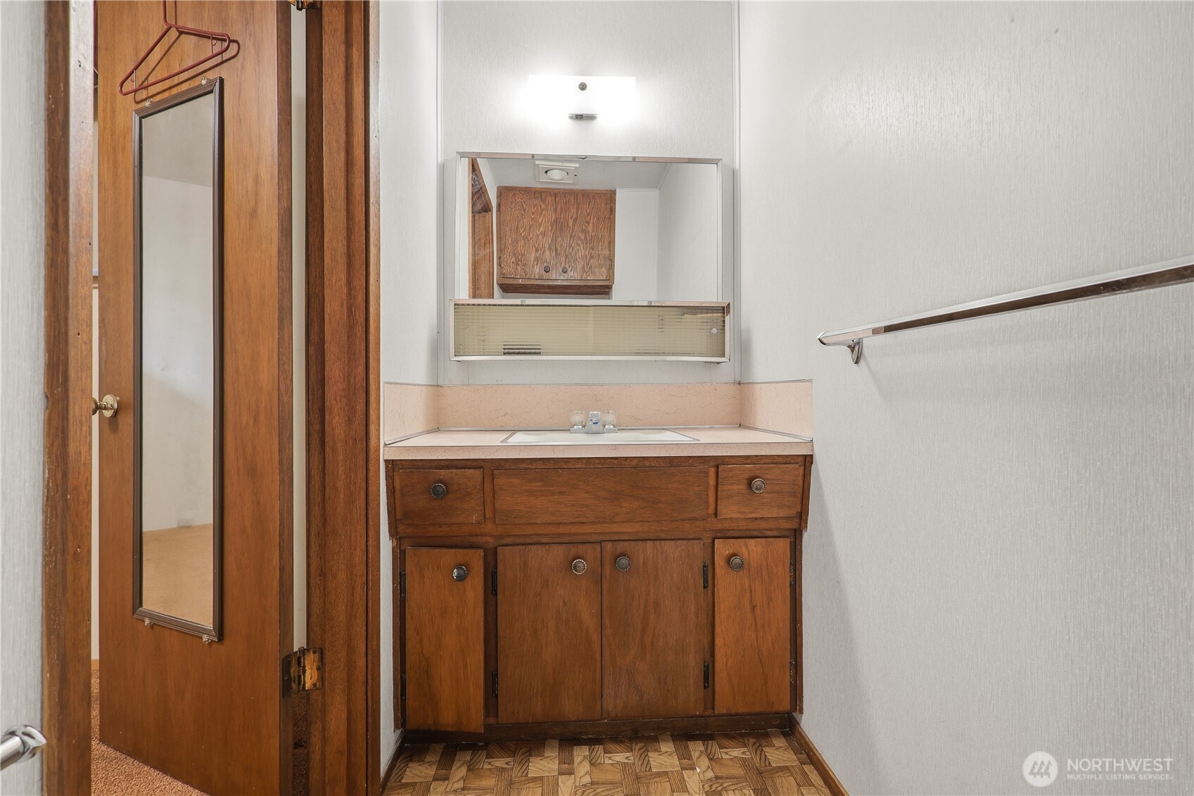 5118 Northeast 3rd Street Renton, WA 98059 - Photo 31 of 40