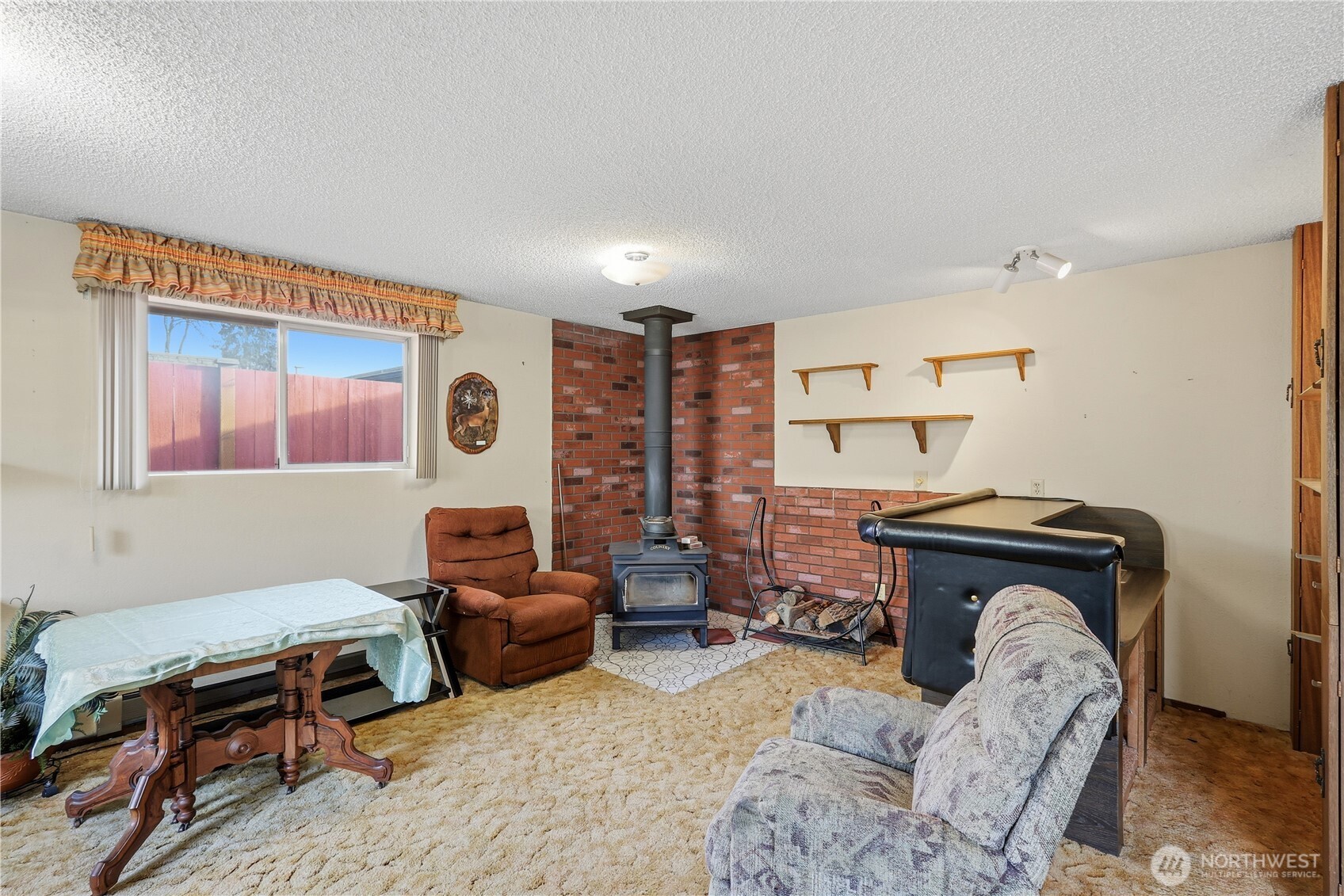 5118 Northeast 3rd Street Renton, WA 98059 - Photo 6 of 40