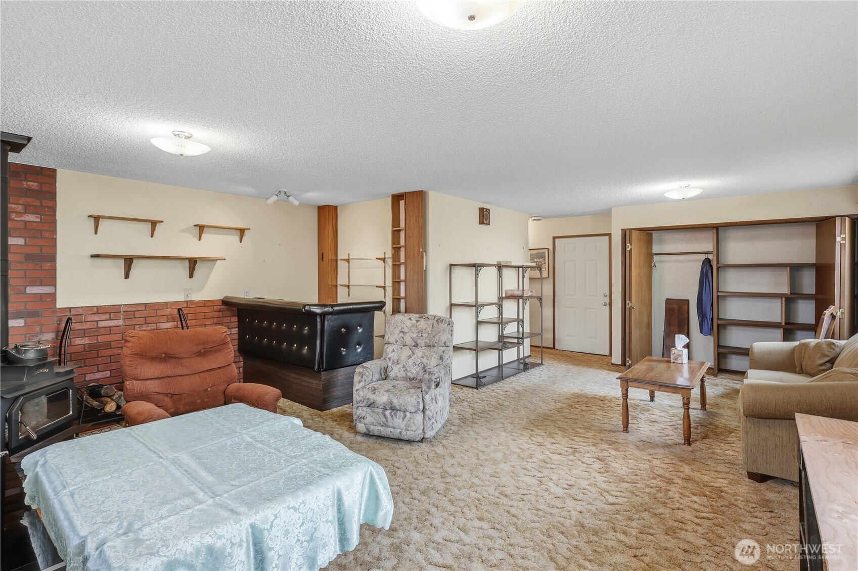 5118 Northeast 3rd Street Renton, WA 98059 - Photo 7 of 40